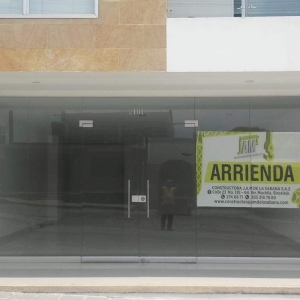 Local 101 Ed.Dubai Av. Argelia  - Arriendo